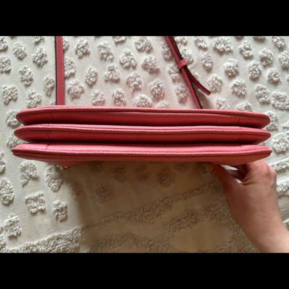 Kate Spade Crossbody - Picture 5 of 7